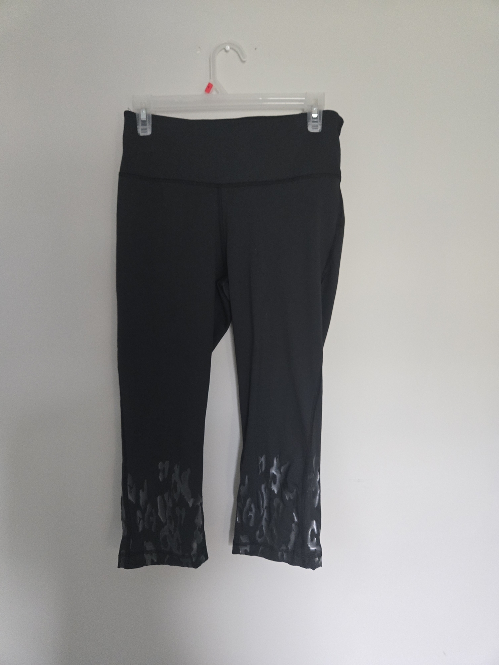 ZELOS Black Cropped Leggings with Glossy Hem Accents